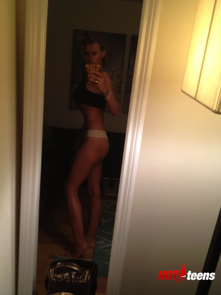 Aly Michalka sexy selfie