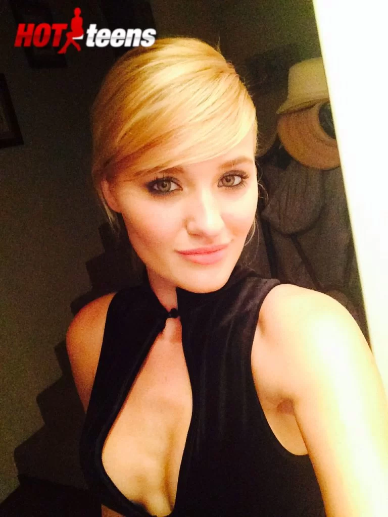 Amanda-Joy-Michalka-cleavage-black-dress