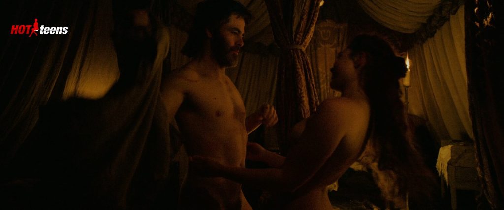 Florence Pugh Naked in Outlaw King
