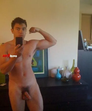 Sexy ripped Nude Men Self Shot
