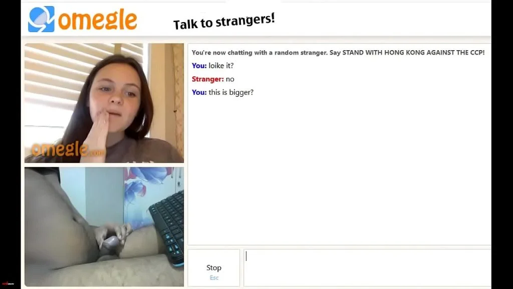 Omegle Small Penis Chat with Sexy Babe