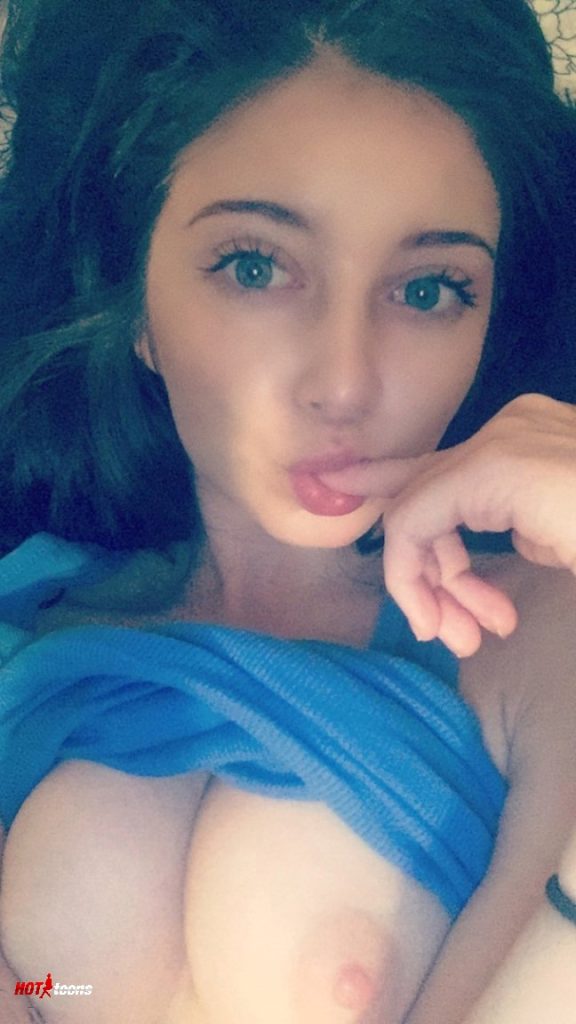 Amateur with big eyes and big boobs