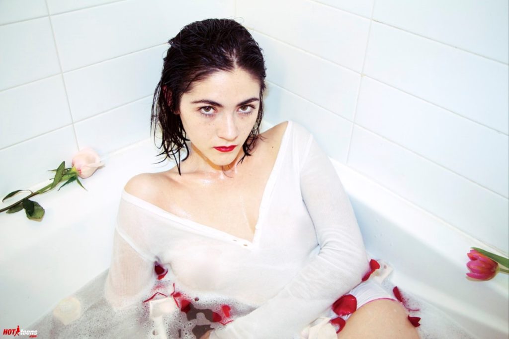 Isabelle Fuhrman wet with clothes in bath