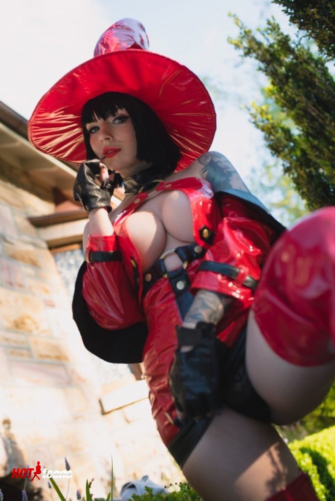 Red Witch upskirt cosplay pantie pic